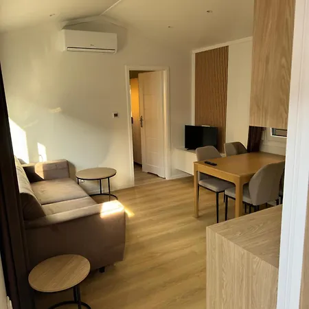 Wydmy Apartamenty I Domki Miedzywodzie