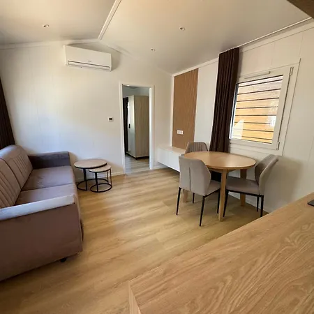 Wydmy Apartamenty I Domki Miedzywodzie *
